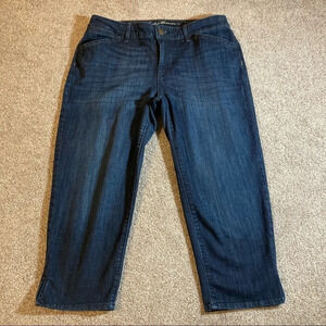 Eddie Bauer Curvy Capri Stretch Dark Wash 10